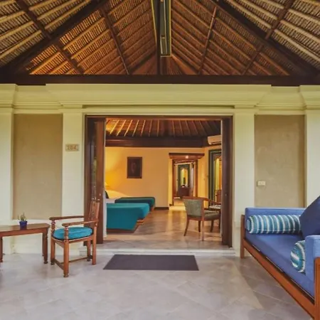 Puri Bagus Lovina Hotel Exterior photo