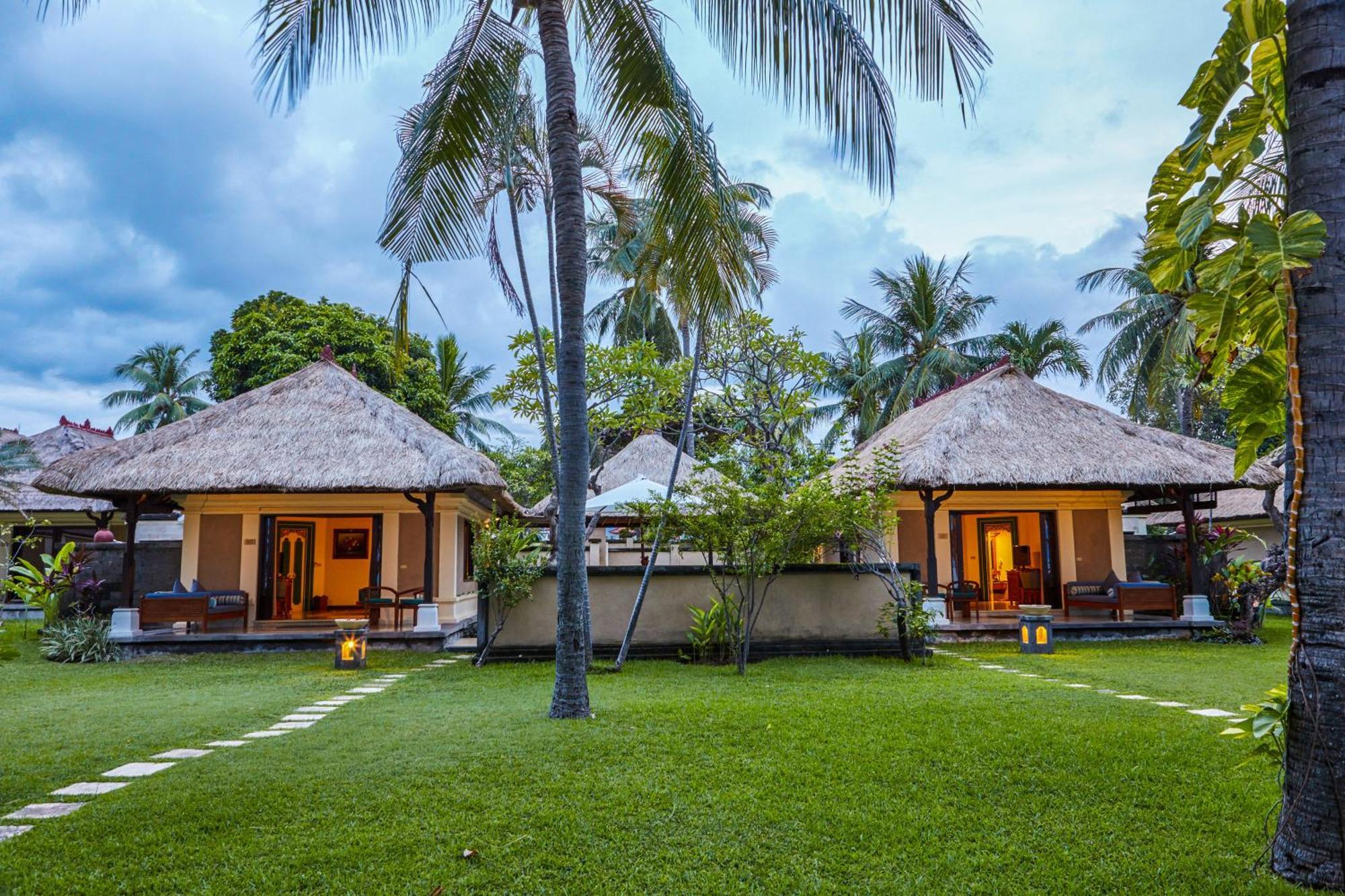Resort Puri Bagus 4*